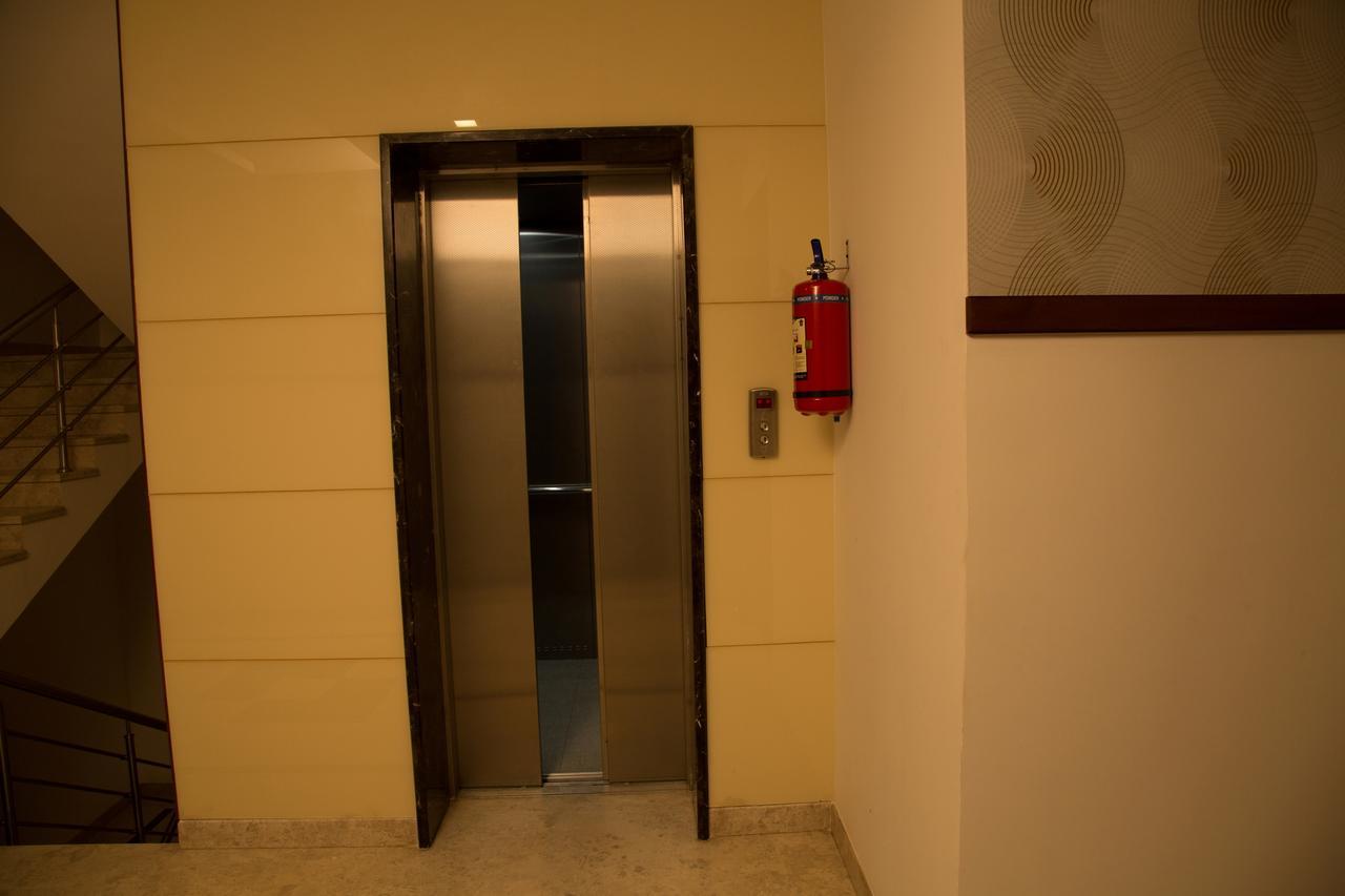 Hotel Grand Tree Coimbatore Exteriör bild