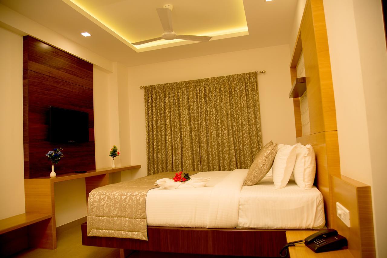 Hotel Grand Tree Coimbatore Exteriör bild