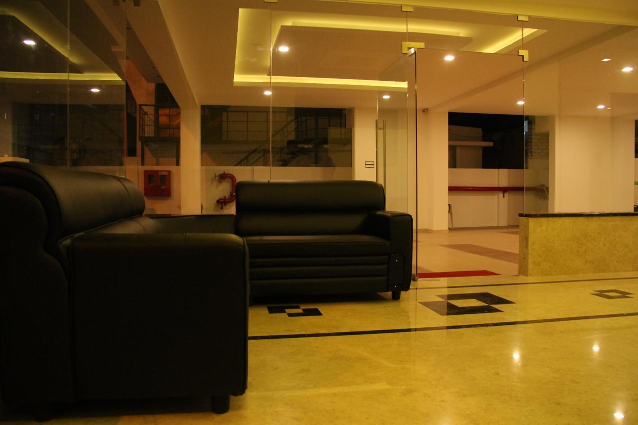 Hotel Grand Tree Coimbatore Exteriör bild
